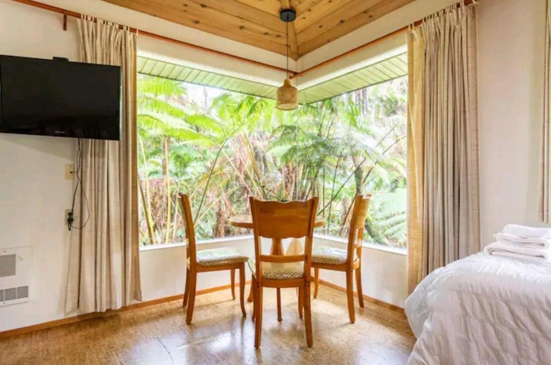 Appartement Kilauea Iki- Hale Kumu La'Au à Volcano Extérieur photo